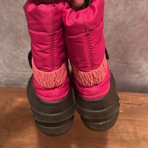 Kids Sorel Flurry snow boots bright pink size 8 - Picture 5 of 10